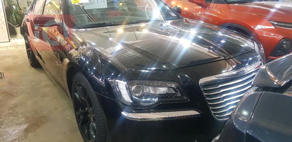 كرايسلر 300
